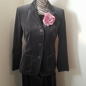 The Limited 2 piece pant suit